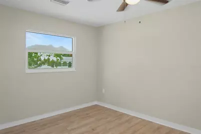 5511 13th Street E, Bradenton, FL 34203 - Photo 13