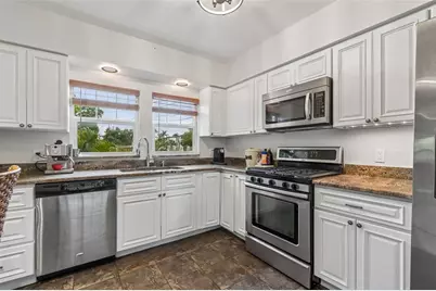 646 80th Avenue N, Saint Petersburg, FL 33702 - Photo 11