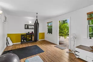 646 80th Ave N, Saint Petersburg, FL 33702 - Photo 35