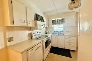 184 Independence Ave, Palm Harbor, FL 34684 - Photo 11