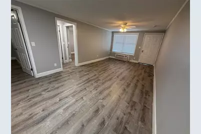 1400 Strawberry Place #5, Plant City, FL 33563 - Photo 5