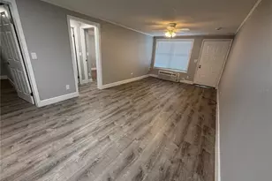 1400 Strawberry Pl, Plant City, FL 33563 - Photo 5