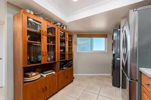 610 Island Way, Clearwater Beach, FL 33767 - Photo 13
