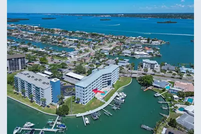 610 Island Way #407, Clearwater Beach, FL 33767 - Photo 1