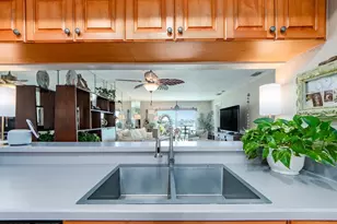 610 Island Way, Clearwater Beach, FL 33767 - Photo 9