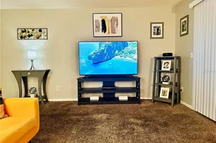 13610 S Village Dr, Tampa, FL 33618 - Photo 5