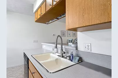 11122 W Cove Harbor Drive #112, Crystal River, FL 34428 - Photo 13