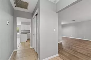 9931 110th St, Seminole, FL 33772 - Photo 5