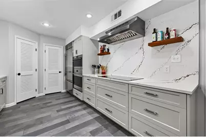 8407 Millwood Drive, Tampa, FL 33615 - Photo 19