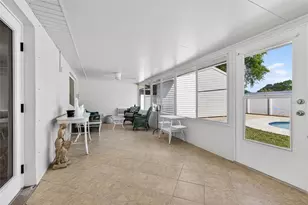 8407 Millwood Dr, Tampa, FL 33615 - Photo 37