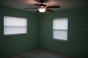 2871 67th St N, Saint Petersburg, FL 33710 - Photo 11