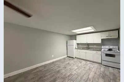 1400 Strawberry Place #22, Plant City, FL 33563 - Photo 3