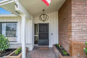 7820 Lithia Pinecrest Rd, Lithia, FL 33547 - Photo 7