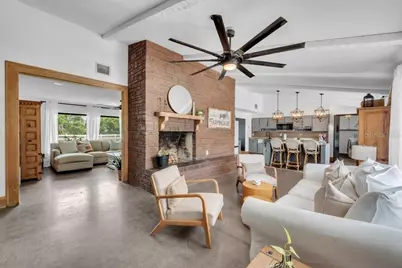 7820 Lithia Pinecrest Road, Lithia, FL 33547 - Photo 15