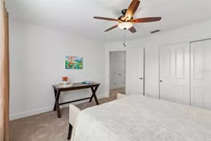 5414 Avenal Dr, Lutz, FL 33558 - Photo 51