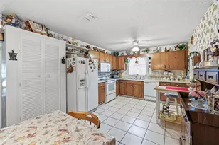 6430 Cedarbrook Dr S, Pinellas Park, FL 33782 - Photo 7