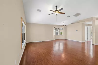 2724 Golf Lake Drive #26, Plant City, FL 33566 - Photo 11