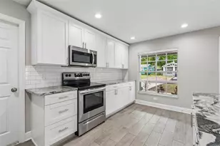 310 E Clinton St, Tampa, FL 33604 - Photo 11