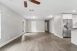 310 E Clinton St, Tampa, FL 33604 - Photo 3