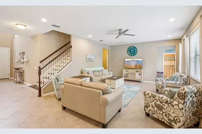 210 Dakota Hill Drive, Seffner, FL 33584 - Photo 5