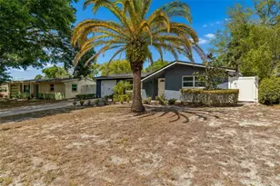 6201 Silver Dr, New Port Richey, FL 34653 - Photo 5