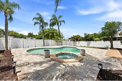 12836 Pineway Drive, Largo, FL 33773 - Photo 23