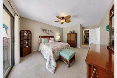 319 Linger Lane, Sun City Center, FL 33573 - Photo 11