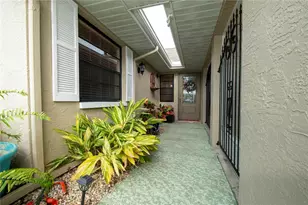 319 Linger Ln, Sun City Center, FL 33573 - Photo 5