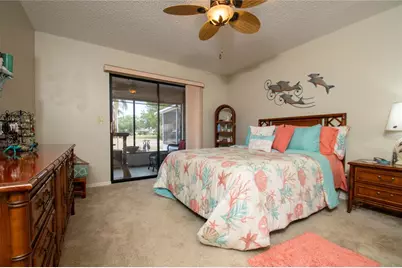 319 Linger Lane, Sun City Center, FL 33573 - Photo 9