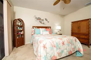 319 Linger Ln, Sun City Center, FL 33573 - Photo 11