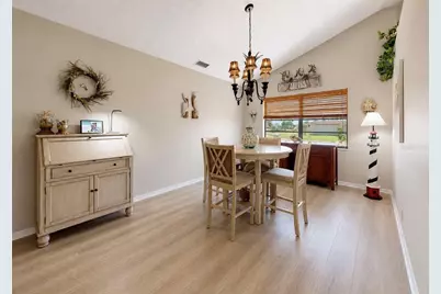 319 Linger Lane, Sun City Center, FL 33573 - Photo 23