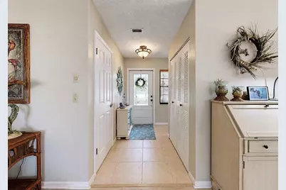 319 Linger Lane, Sun City Center, FL 33573 - Photo 7