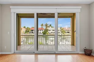 1071 Pinellas Bayway S, Saint Petersburg, FL 33715 - Photo 11