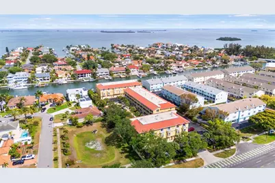 1071 Pinellas Bayway S, Saint Petersburg, FL 33715 - Photo 77