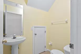 2209 Fluorshire Dr, Brandon, FL 33511 - Photo 13