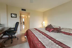 4715 Bay St NE, Saint Petersburg, FL 33703 - Photo 17