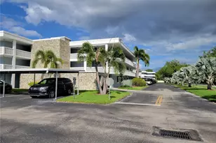 4715 Bay St NE, Saint Petersburg, FL 33703 - Photo 35