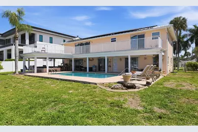 3876 Shore Acres Boulevard NE, Saint Petersburg, FL 33703 - Photo 23