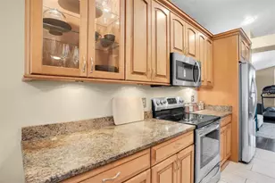 1728 Westerly Dr, Brandon, FL 33511 - Photo 11