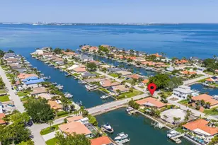 1997 Hawaii Ave NE, Saint Petersburg, FL 33703 - Photo 53