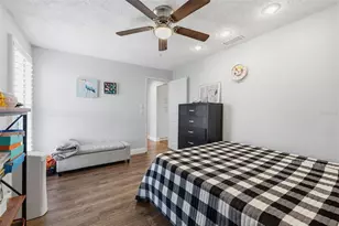 1997 Hawaii Ave NE, Saint Petersburg, FL 33703 - Photo 31