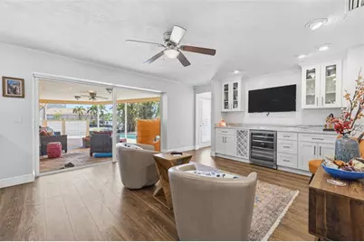 1997 Hawaii Avenue NE, Saint Petersburg, FL 33703 - Photo 19