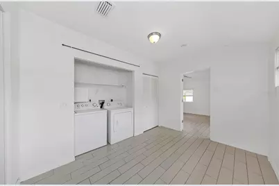 2545 32nd Avenue N, Saint Petersburg, FL 33713 - Photo 11