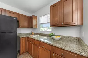 2545 32nd Ave N, Saint Petersburg, FL 33713 - Photo 23