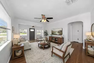2545 32nd Ave N, Saint Petersburg, FL 33713 - Photo 5