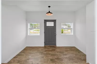 2545 32nd Avenue N, Saint Petersburg, FL 33713 - Photo 3