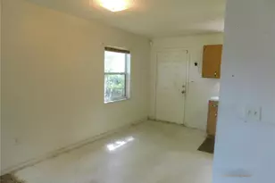 1205 E Laura St, Plant City, FL 33563 - Photo 3