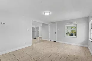 9307 N 16th St, Tampa, FL 33612 - Photo 19