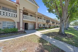 2401 Franciscan Dr, Clearwater, FL 33763 - Photo 15