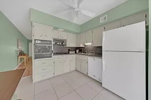 2401 Franciscan Dr, Clearwater, FL 33763 - Photo 5